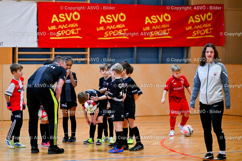 ASVÖ_ Fussballturnier SV Gallneukirchen_ 09.02.2025-9 | 09.02.2025, Gallneukirchen, AUT, ASVÖ, Fussball Nachwuchs Hallenturnier 2025, SV Gallneukirchen im Bild Teilnehmer U 9©Harald Dostal / fodo.media - Realisiert mit Pictrs.com