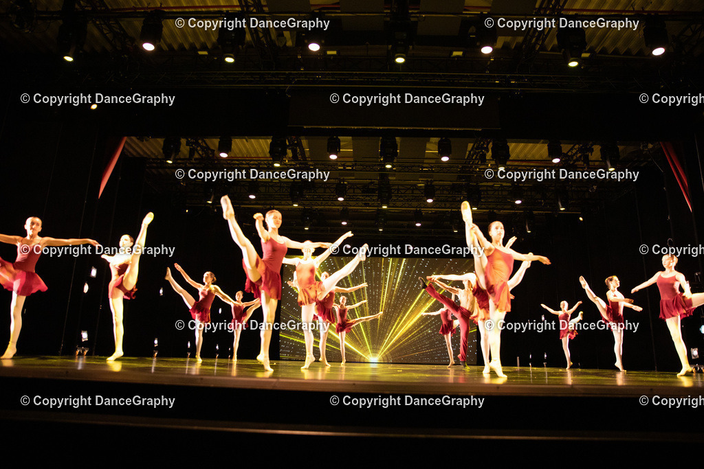 GPHY5558 | DanceGraphy - Realisiert mit Pictrs.com