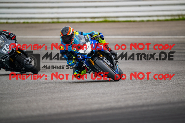 MaZZes_FotoMatrix_240701_6007705_3120 | WEISS