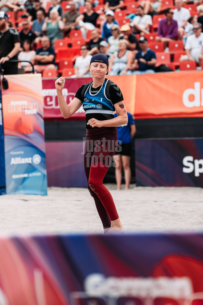Beachvolleyball | Frauen | Allianz German Beach Tour 2024 | Tourstop Kühlungsborn 2 | 16.08.2024 | Melanie Gernert jubelt
