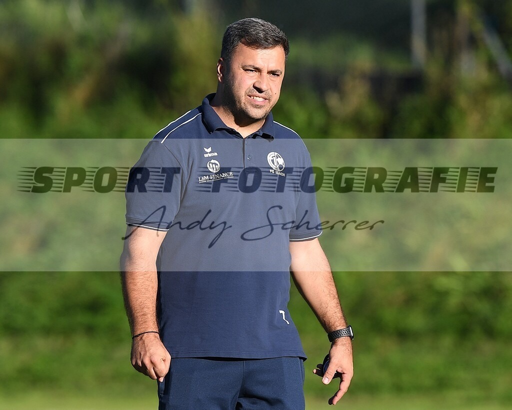 aD5S_8579 | Kaufen Sie Sportbilder im Onlineshop von Andy Scherrer Sportfotografie. Faszinierende Bilder von Sportevents aus der ganzen Schweiz. Fussball, Frauenfussball, Unihockey, Handball, Schwingen und weiteren Sportarten. - Realisiert mit Pictrs.com