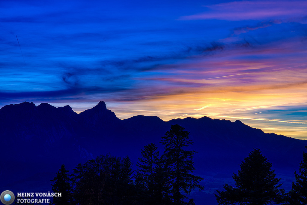 Landschaften_0029 | Alle Bilder von Heinz Vonäsch Fotografie können alle zu günstigen Preisen gekauft werden! Download der Bilder, Ausdrucke, Postkarten, Tassen T-Shirts, Kalender, Alu- Dibond usw. - Realisiert mit Pictrs.com