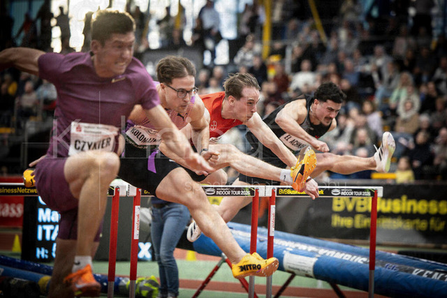 Indoor Meeting Dortmund, 08.02.2026 | DORTMUND, GERMANY - FEBRUARY 8:  Damian Czykier (Polen), Jonás KolomaznÍk (Tschechien), Stefan Volzer (TSV Bayer o4 Leverkusen) during 60m hurdles final of the Indoor Meeting Dortmund at the Helmut-Koernig-Halle on February 8, 2026 in Dortmund, Germany. (Photo by Axel Kohring/Beautiful Sports Int.)