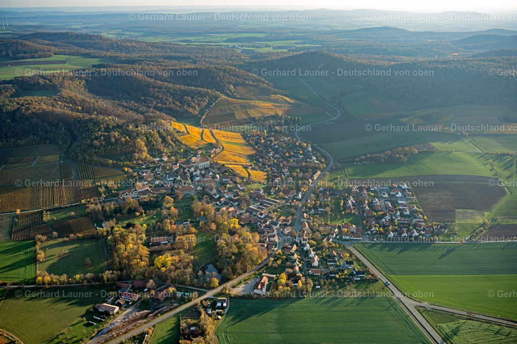 4042848 | Weinberge bei Castell