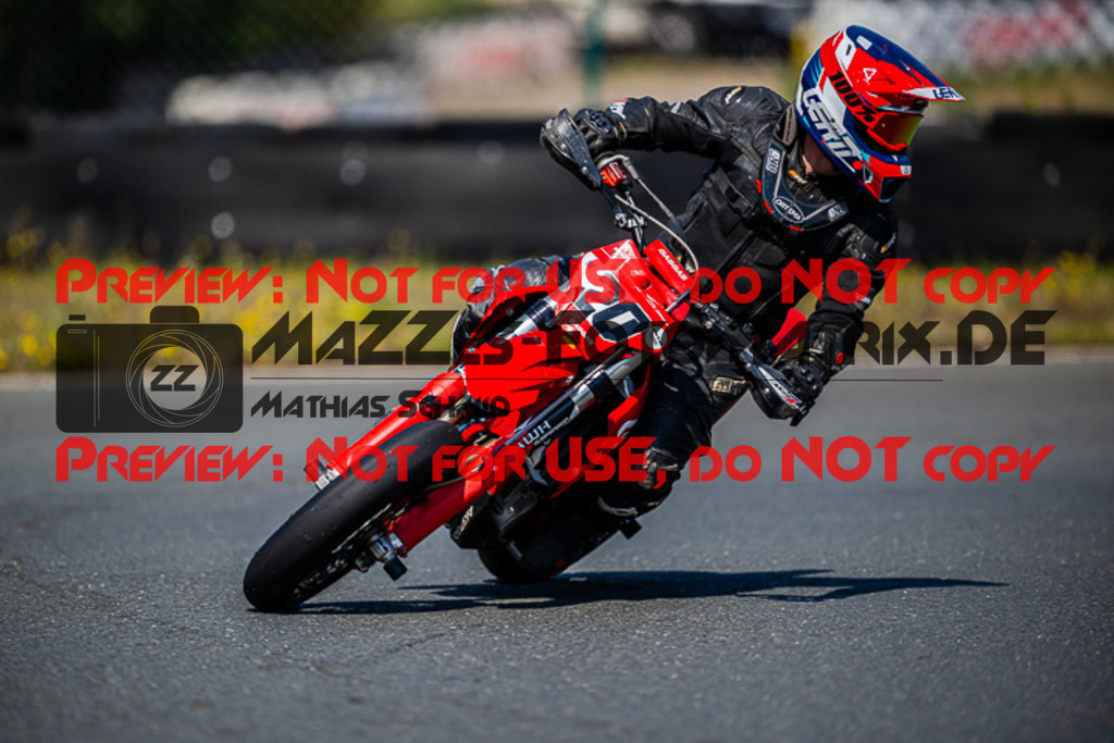 MaZZes_FotoMatrix_220813_5060 | S4