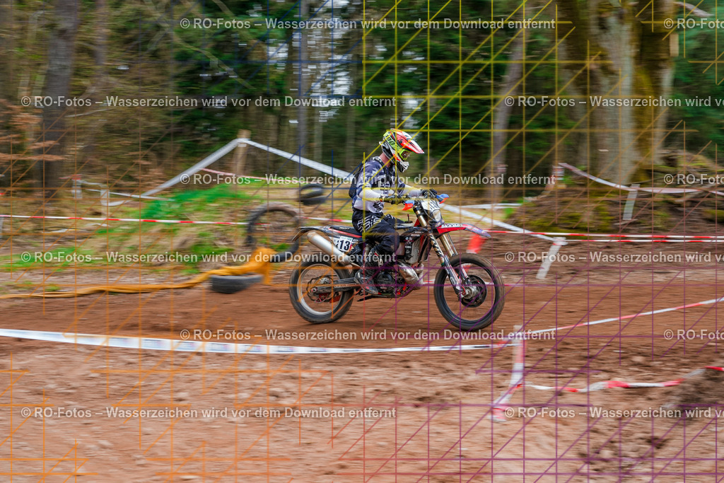 5 Lauf Mernes-1124 | Sportfotografie von RO-Fotos: Motorsport, Motocross, Enduro, Laufveranstaltungen und Triathlon. Professionelle Fotos von Sportlern und Events. - Realisiert mit Pictrs.com