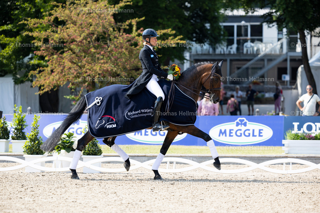 TH_279-KLIMKE Ingrid (GER)_ First Class 92_8748 | Longines Balve Optimum 2023 am 09.06.23 in Balve, Schloss Wocklum, Thomas Hellmann, 279KLIMKE Ingrid (GER), First Class 92