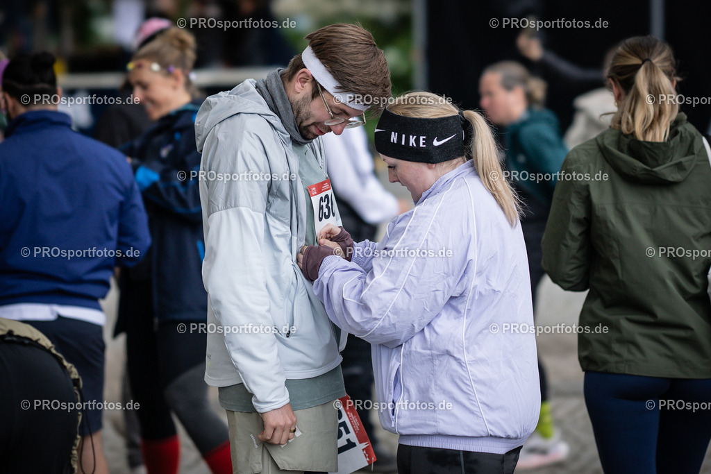 23. ASV Nachtlauf; Koeln, 13.05.26 | Impressionen vom 23. ASV Nachtlauf am 13.05.26 am Tanzbrunnen in Koeln. Foto: BEAUTIFUL SPORTS/Axel Kohring