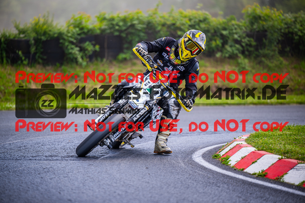 MaZZes_FotoMatrix_240510_6021986_1923 | S3