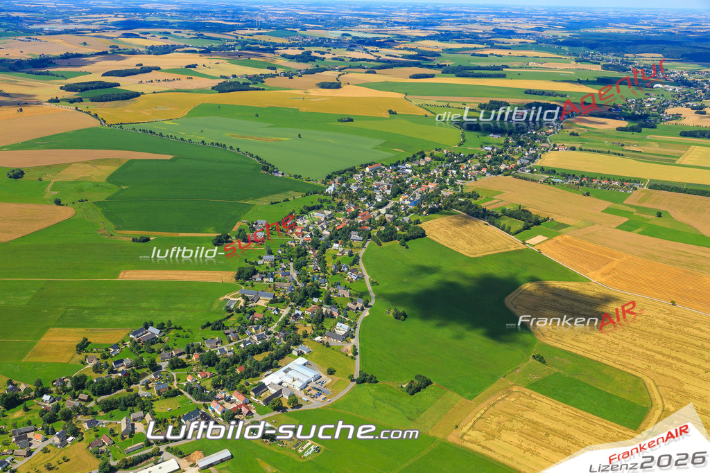 Luftbild von  Klingenberg - Luftaufnahme wurde 2016 von https://frankenair.de mittels Flugzeug (keine Drohne) erstellt - die Geschenkidee