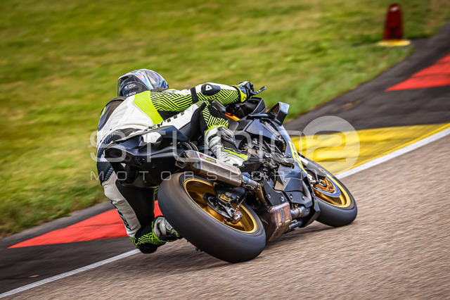 0137-240809_SR-016_137 | Deine Full-Service-Agentur für ✔️Videoproduktionen und ✔️Motorsportfotografie Jetzt Angebot anfragen!