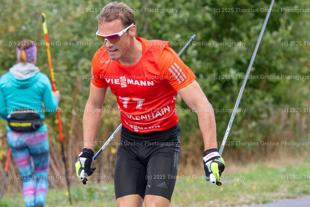 Deutsche Meisterschaften Biathlon | Deutsche Meisterschaften Biathlon, Speziallanglauf Maenner am 14.09.2018 in der DKB SKI ARENA in Oberhof, (Deutschland)

Bild: Schempp Simon vom SZ Uhingen / Zoll - Realisiert mit Pictrs.com