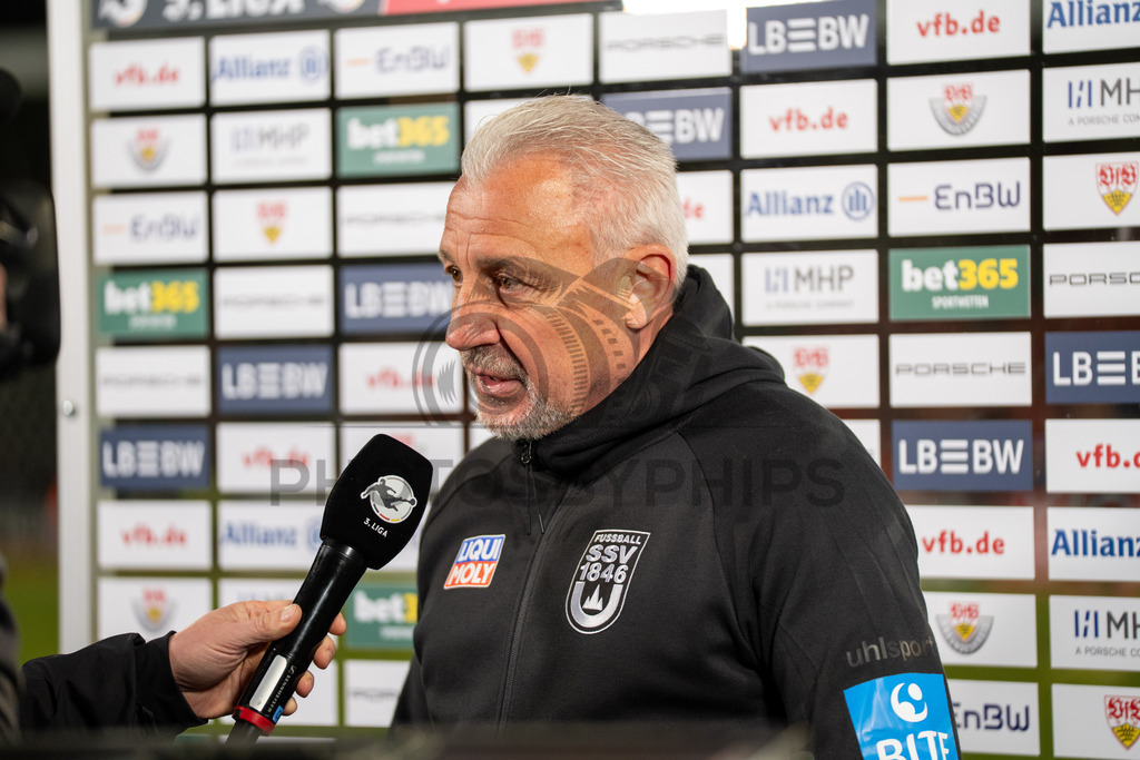 VfB Stuttgart II vs. SSV Ulm 1846 Fussball, Fussball, 3. Liga, 32. Spieltag, 08.04.2026 | Pavel Dotchev (Trainer SSV Ulm 1846 Fussball) im Interview nach Abpfiff,VfB Stuttgart II vs. SSV Ulm 1846 Fussball, Fussball, 3. Liga, 32. Spieltag, 08.04.2026DFB regulations prohibit any use of photographs as image sequences and/or quasi-video