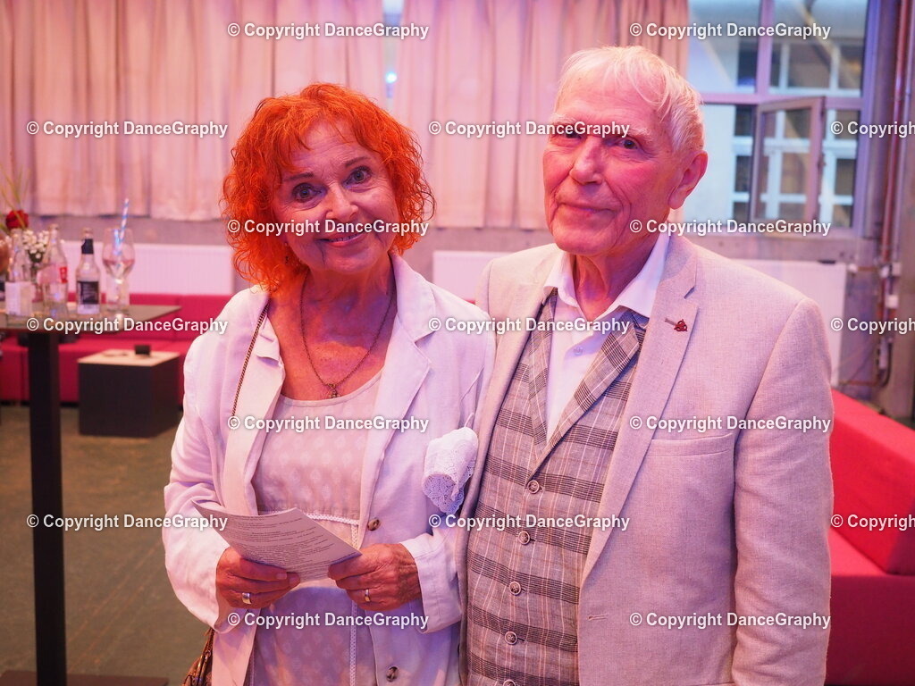 P7261589 | DanceGraphy - Realisiert mit Pictrs.com