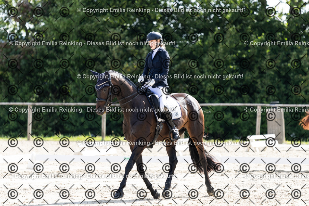 CL5A5940 | Emilia Reinking Fotografie - Realisiert mit Pictrs.com