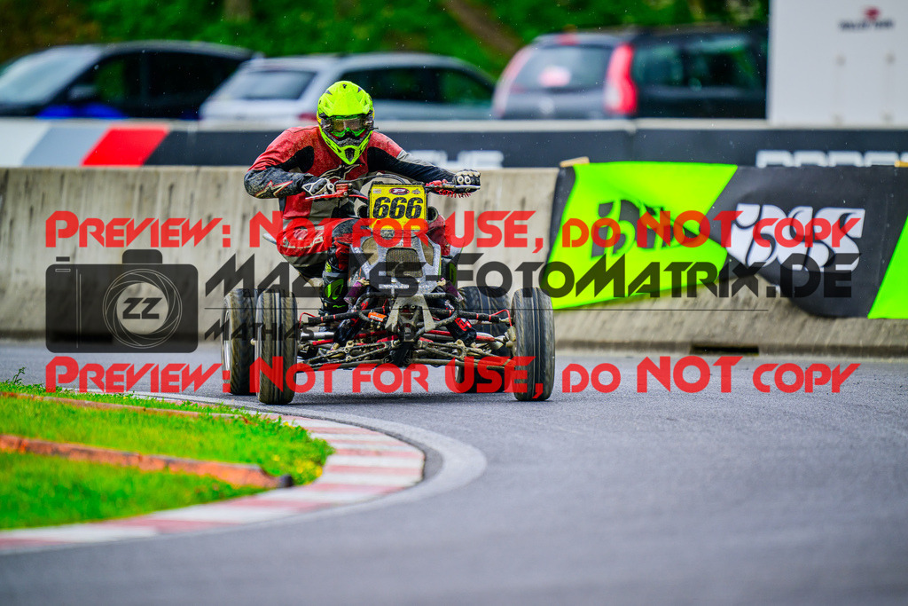 MaZZes_FotoMatrix_240608_6007705_9203 | QUAD