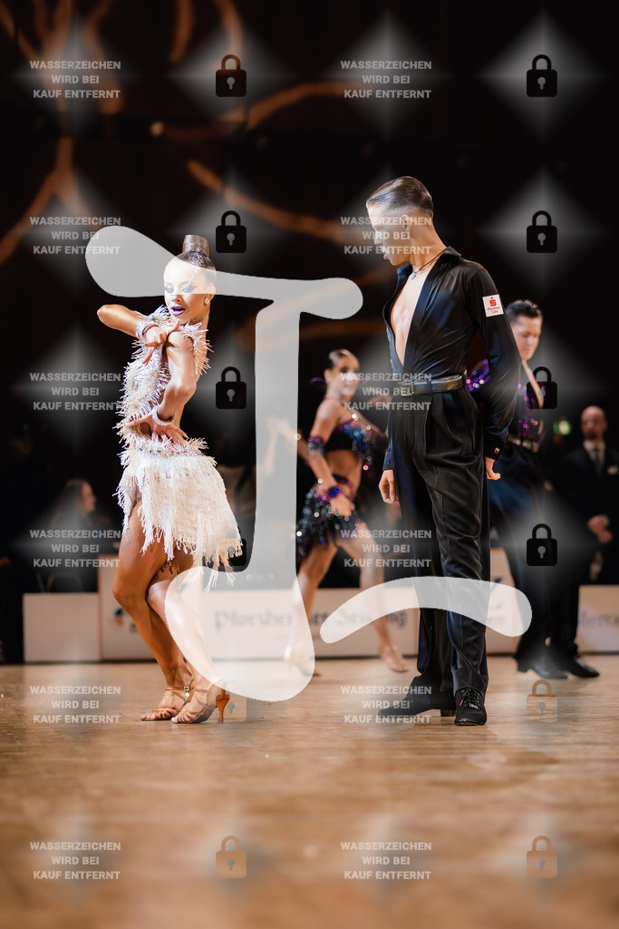 Goldstadtpokal 2025 - WDSF Open Latin Youth 2nd (72) Ivan Smekalkin _ Yeva Liermontova (Schwarz Weiß Club Pforzheim)-2025-01-25-7312 | Webshop for digital downloads and prints of dance sport, event & show photographer Julian Link - Realisiert mit Pictrs.com