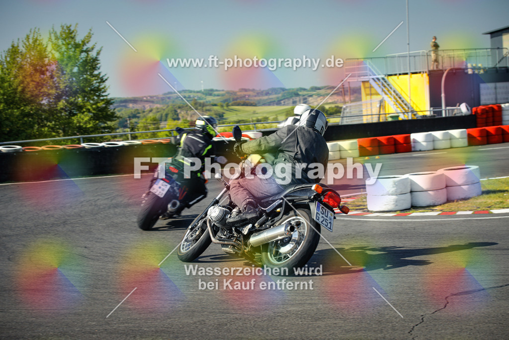 OBK_Mai_Volker_Adam-10399 | Hier findet Ihr Bilder von Touristenfahrten auf der Nürburgring Nordschleife oder von anderen Veranstaltungen die ich besucht habe. Viel Spass beim Durch Schauen 