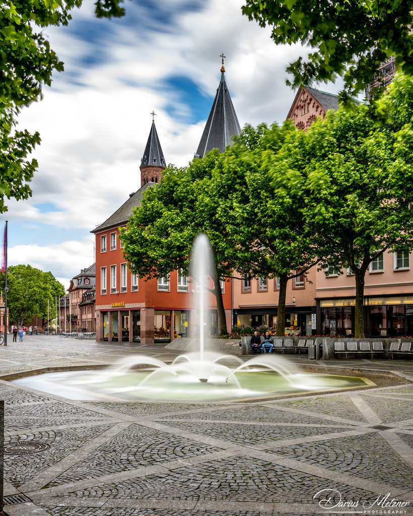 Der Brunnen am Höfchen in Mainz | Langzeitbelichtung des Brunnen am Höfchen in Mainz