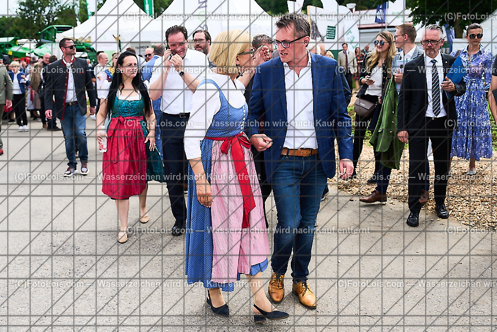 ALP9292_MESSE_LAND-FORST-JAGD_Resel-MicklLeitner | (C)FotoLois.com, Alois Spandl, WIESELBURGER MESSE LAND-FORST-JAGD, Eröffnung mit Messerundgang mit BM Norbert Totschnig, LH Johanna Mickl-Leitner, LH-Stv. Stephan Pernkopf, LLK Johannes Schmuckenschlager, GF Marion Heim, Hannes Heindl, Bgm. Josef Leitner, Bgm. Franz Rafetseder, ..., Do 6. Juni 2024.