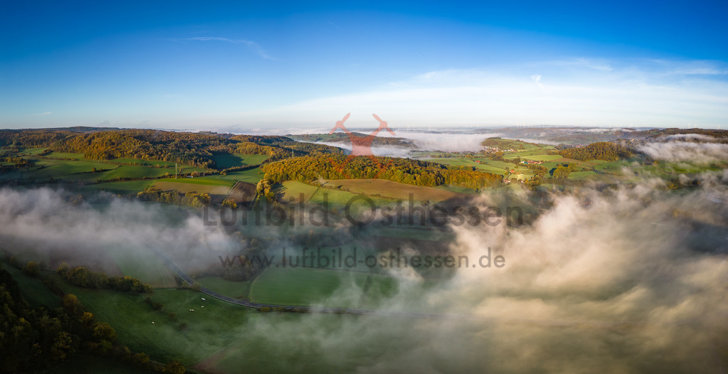 BlickAufHerolzNebelPano1 | luftbild-osthessen - Realisiert mit Pictrs.com