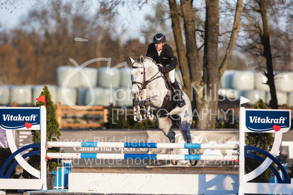 250408_Mühlen_Youngster-M-634 | Deine schönsten Turniermomente als professionelle Fotos! Entdecke hochwertige Pferdesport-Fotografie im Online-Shop. Jetzt Fotos finden & bestellen!