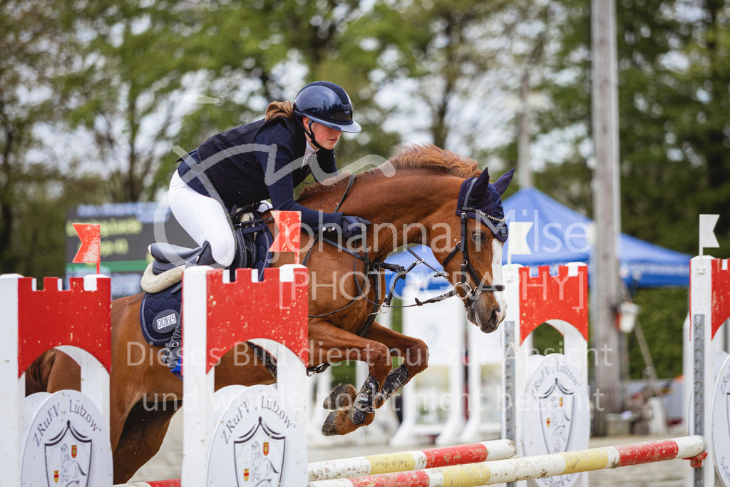 240426_Olfen-Vinnum_PonyTrophy-234 | Deine schönsten Turniermomente als professionelle Fotos! Entdecke hochwertige Pferdesport-Fotografie im Online-Shop. Jetzt Fotos finden & bestellen!