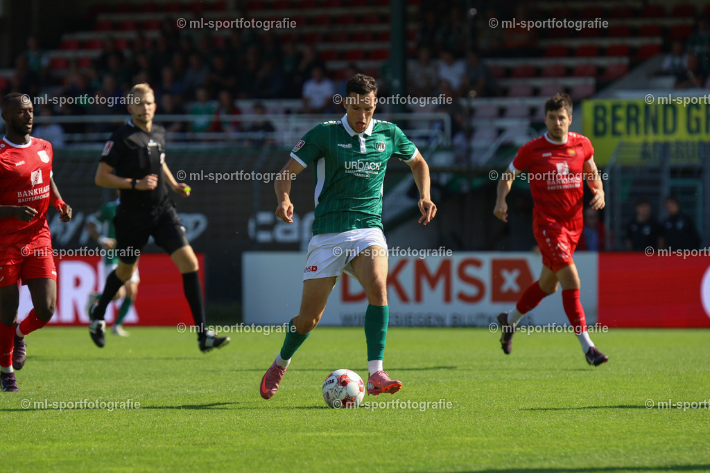 Fußball I Herren I Saison 2025/2026 I Regionalliga Nord I 10. Spieltag I VfB Lübeck - FSV Schöningen | Antonio Verinac (9, VfB Lübeck) - Realisiert mit Pictrs.com