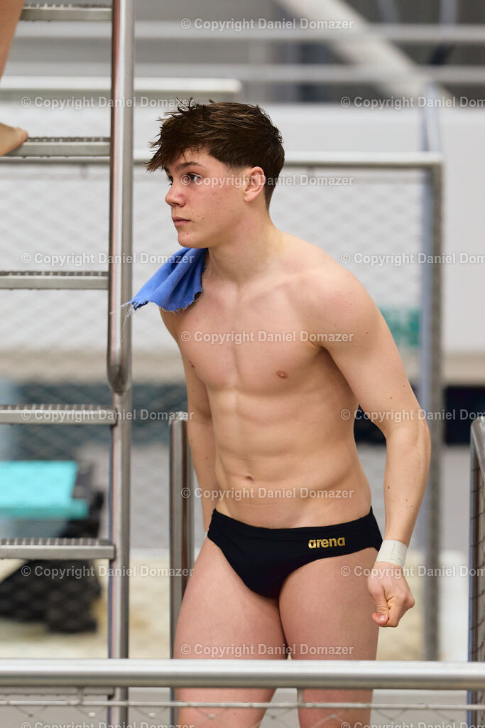 International Youth Diving Meet 2026 | Day 1 of 5 | International Youth Diving Meet 2026| Day 1 of 5 | 22.04.2026 | Youth diving competition featuring 1m and 3m springboard and platform at the Schwimmsportkomplex Freiberger Platz in Dresden.@ Domazer Photography - Realisiert mit Pictrs.com
