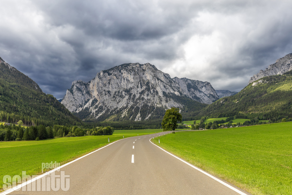 PS-Bergwelt-2026-77 | Entdecke die größte Bildgalerie der Region mit Fotografien aus dem Allgäu, der Bodenseeregion, Oberschwaben, dem Donautal und der Schwäbischen Alb. Landschaften, Luftaufnahmen und Reisefotografie als Wandbild und Fotokunst. - Realisiert mit Pictrs.com
