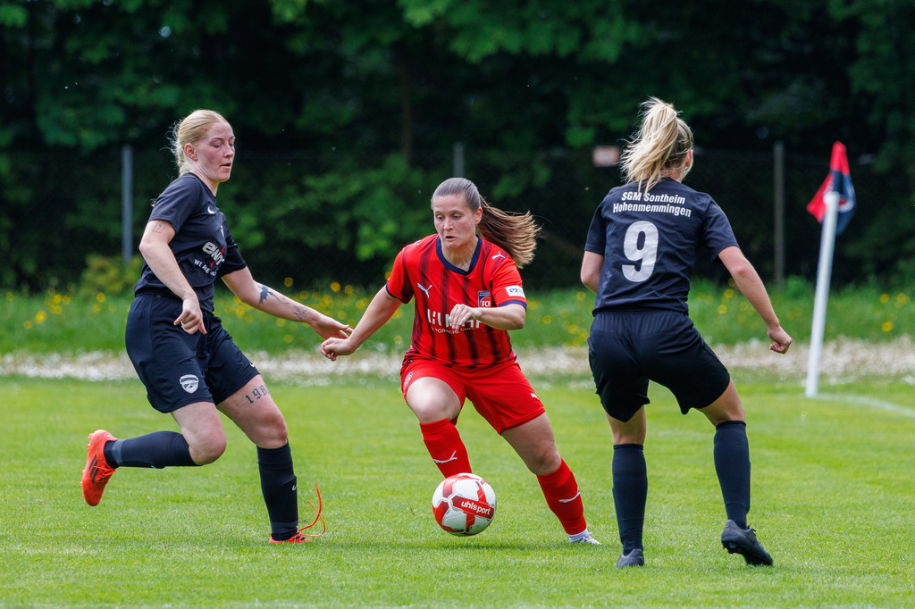 20260517-SGMHS-FCH_057 | SGM Hohenmemmingen/Sontheim vs. 1.FC Heidenheim 1846 II, Fußball, Frauen, Bezirksliga Meisterrunde, 2025/2026, 4. Spieltag, 17.05.2026 in Sontheim, Rasenplatz 1(Foto: Michael Bulling) - Realisiert mit Pictrs.com