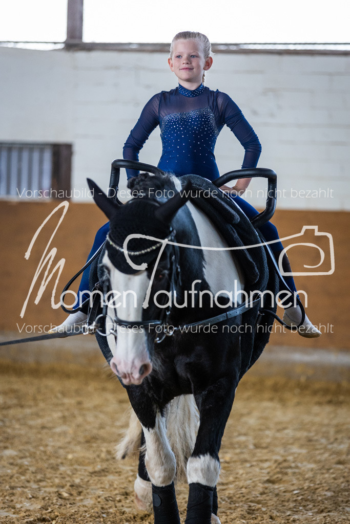 SS-Maxi-019 | MomenTaufnahmen Pferdesportfotos