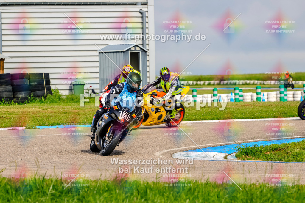 MotoTeam-8431 | Hier findet Ihr Bilder von Touristenfahrten auf der Nürburgring Nordschleife oder von anderen Veranstaltungen die ich besucht habe. Viel Spass beim Durch Schauen 