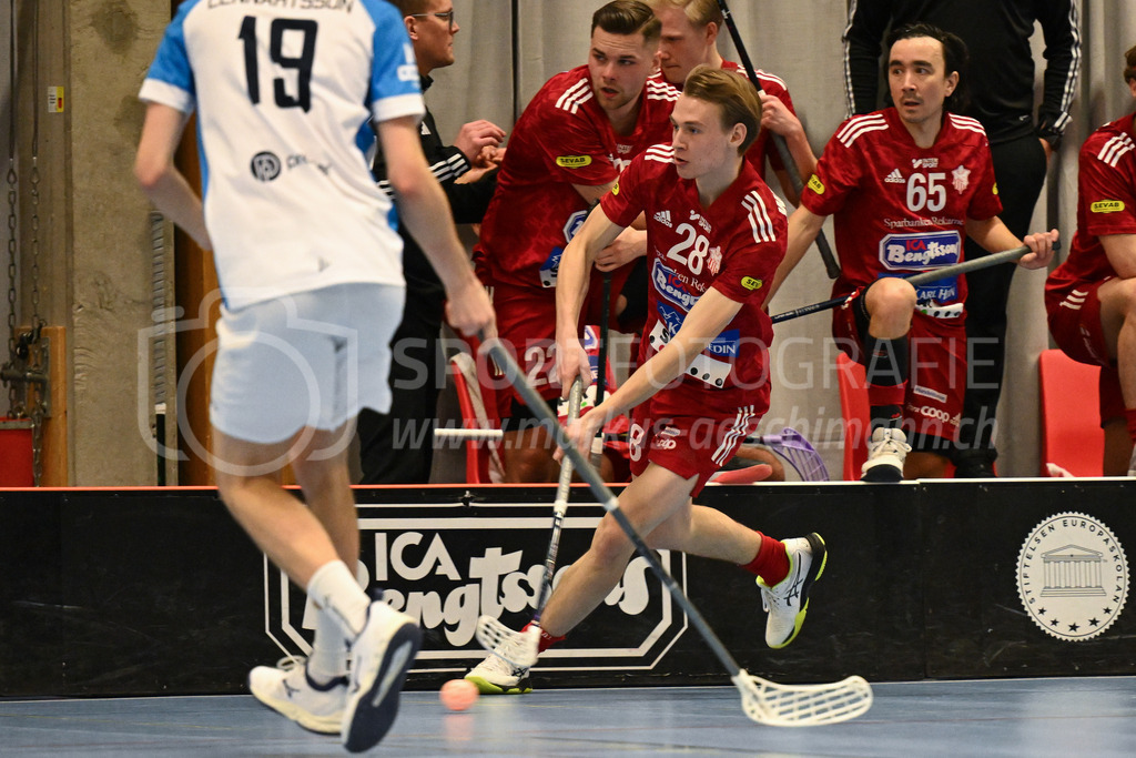 Strängnäs IBK vs FBC Kalmarsund Ungdom - 6. =January= 2024 | Strängnäs IBK vs FBC Kalmarsund Ungdom
Thomas Arena, Strängnäs
Anton Walfridson (#28 Strängnäs IBK)
Bild: Sportfotografie Markus Aeschimann | www.markus-aeschimann.ch - Realisiert mit Pictrs.com