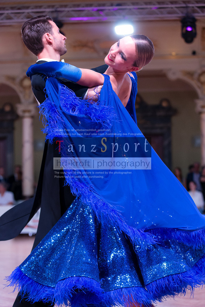 20240706_WDSF_RS_Std_9530 | Tanzsportbilder, Standardtanz, Lateintanz, WDSF, DTV, LTVB, dancecomp, goc, hessen tanzt, blaues band der spree, walzer, tango, wiener walzer, slowfox, quickstepp, samba, rumba, cha-cha-cha, paso doble. jive, hd-kroft photography, turniertanzsport