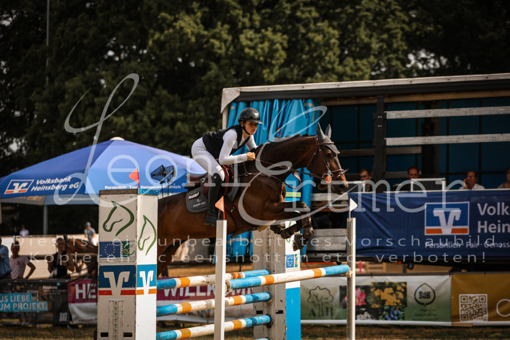 25.SaSpL00118 | Leoni Ertmer Photography - Realisiert mit Pictrs.com