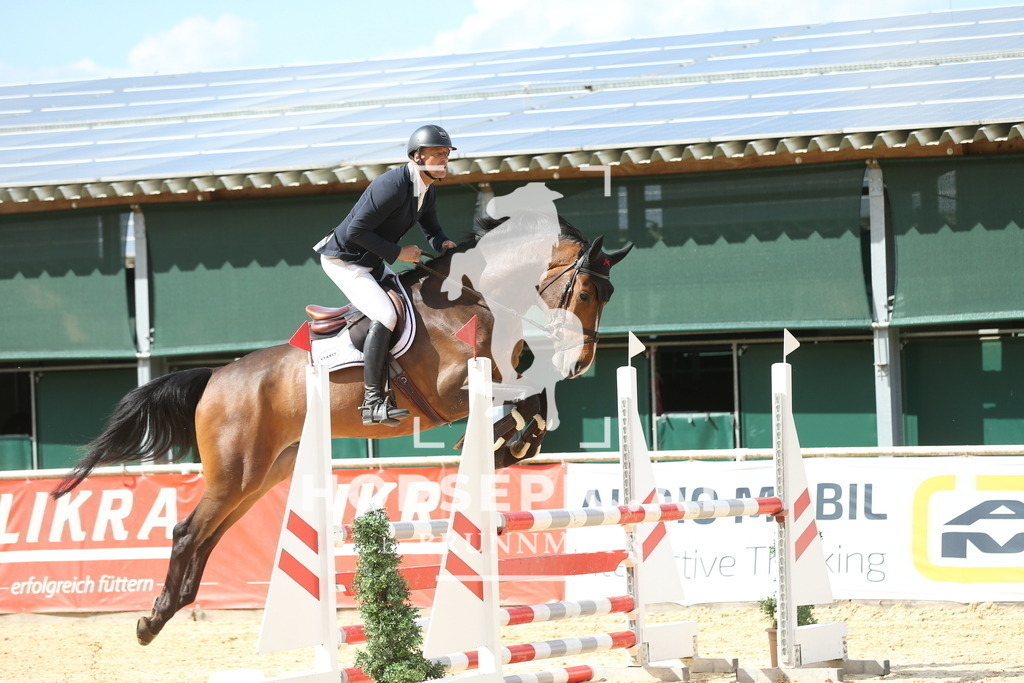 DL2Q6734 | Willkommen bei Brunnmayr - Design & Fotografie – Ihrem Spezialisten für Reitturniere und Pferdeveranstaltungen in Oberösterreich, Salzburg und Bayern! Seit über 17 Jahren sind wir leidenschaftlich dabei.