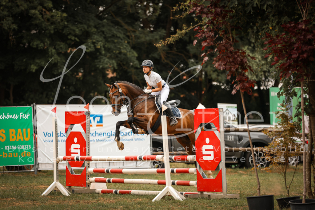 17.SaStA00101 | Leoni Ertmer Photography - Realisiert mit Pictrs.com