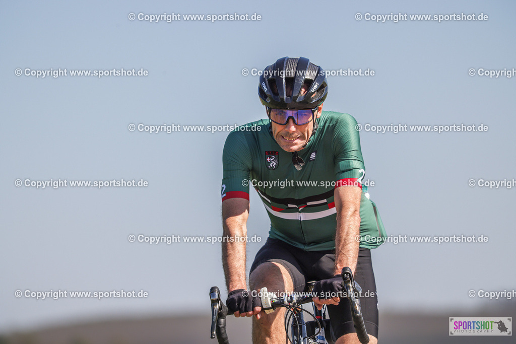 368A3354 | Neusiedlersee Radmarathon 2026@sportshot_your_pictrs #yourpictures#roadtowm2029 #nrm #neusiedlerseeradmarathon #neusiedlersee #neusiedlerseetourismus #burgenland #mörbisch #nrm26 #burgenlandtourismus #voglundco #poweredbyburgenlandtourismus #radsport #rad #marathon #ucigranfondo #visitburgenland #ucigranfondoworldseries