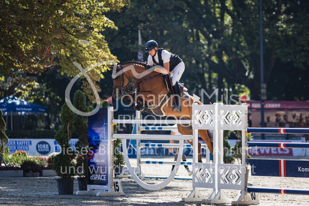 230909_OWLCh_MediumTour-233 | Deine schönsten Turniermomente als professionelle Fotos! Entdecke hochwertige Pferdesport-Fotografie im Online-Shop. Jetzt Fotos finden & bestellen!