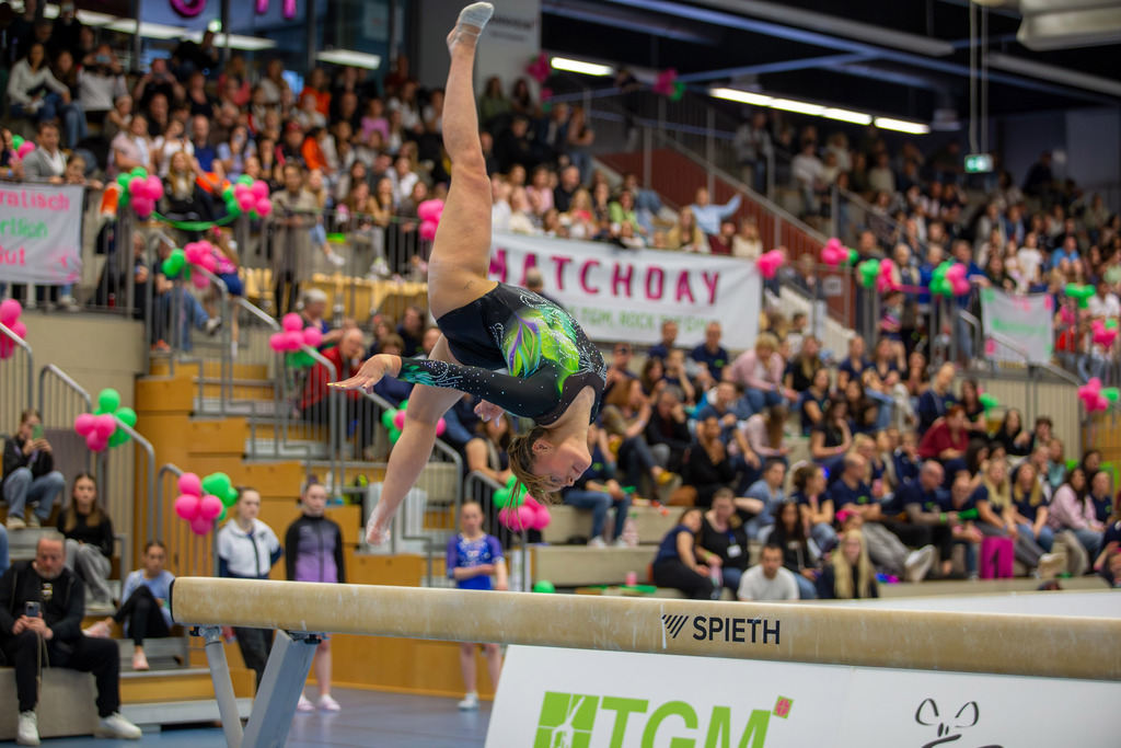 Deutsche Turnliga (Bundesliga) der Frauen, 1. Wettkampftag 2025 in Mannheim***Emma Malewski (TSV Tittmoning-Chemnitz) am Schwebebalken | Deutsche Turnliga (Bundesliga) der Frauen, 1. Wettkampftag 2025 in Mannheim***Emma Malewski (TSV Tittmoning-Chemnitz) am Schwebebalken - Realisiert mit Pictrs.com