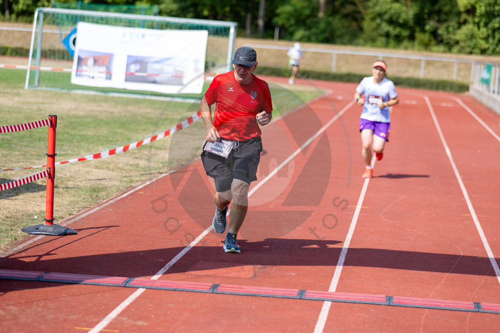 2026-07-26 Halbmarathon Moenchsdeggingen - 00644 | bastis.photos - Realisiert mit Pictrs.com
