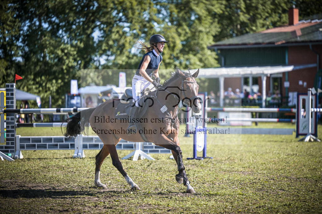 DOS_0265 | Entdecke hochwertige Reitturnierfotos von Foto Oger. Professionell, emotional und authentisch – jetzt Lieblingsmomente im Shop bestellen.Deutschlandweite Turnierfotografie. - Realisiert mit Pictrs.com