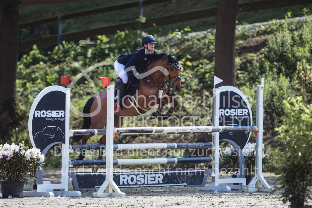 240519_Kalthof_Ponytrophy-240 | Deine schönsten Turniermomente als professionelle Fotos! Entdecke hochwertige Pferdesport-Fotografie im Online-Shop. Jetzt Fotos finden & bestellen!
