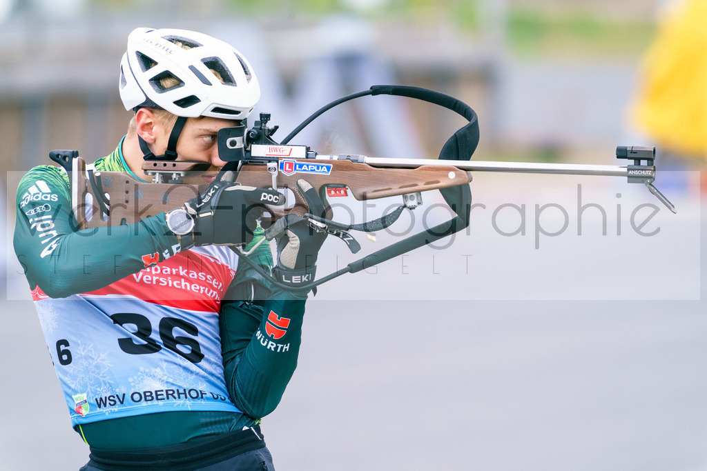 LAPUA Cup Oberhof | werk2-photographie oder werk2 ist ein Fotograf in 98724 Neuhaus am Rennweg (Neuhaus/Rwg.) Thüringen für Eventfotografie, Hochzeiten, Sportereignisse oder Sportevents und ist auch mal für den FineArt-Print unterwegs auf der Suche nach dem besten Licht.