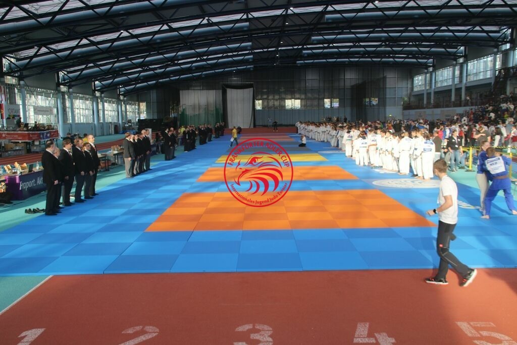 MSY-2022-10-30-7892 | Fotos vom Adler Cup - Pictures from Adler Cup

Hier findet Ihr alle Eindrücke und großen Momente der Adler Cup Wochenenden. Here you will find all impressions and great moments of the Adler Cup weekends. - Realisiert mit Pictrs.com