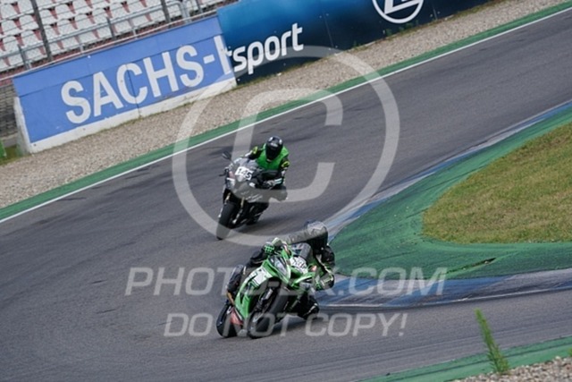 2022_07_01_PBK_13805 | Sportfotografie; SlowMotion; Video; Rennstrecke; Hafeneger; Speer; Racing; RSE; BMW; CBO; Trackday; Motorsportarena; Hockenheimring; Brno; Most; Barcelona; Valencia