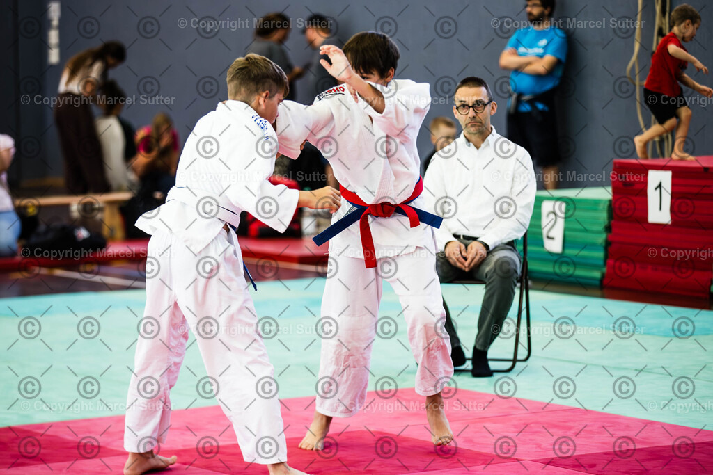 250920-123930-_G2A0207-MarcelSutter | Finde und bestelle deine Sport- und Eventfotos in höchster Qualität. Professionelle Aufnahmen von Wettkämpfen, Veranstaltungen und Outdoor-Events – schnell und einfach online bestellen. - Realisiert mit Pictrs.com