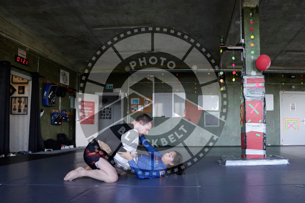 20240413PBB8306 | Fighters compete during the Grapplethon 24hours of rolling for a reason in Hamburg, Germany, on April 13, 2024.