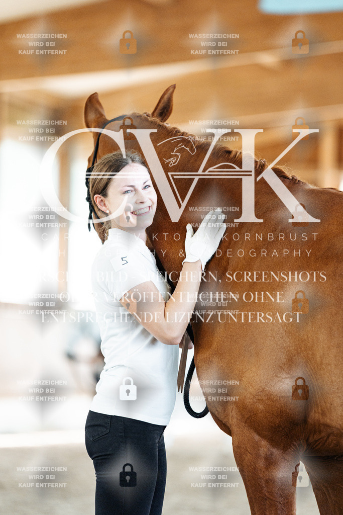 CK907696 | Turnierfotografie Pferdefotografie Trier Rheinland-Pfalz Pferdesport Reitsport Tierfotografie Sportfotografie Pferdevideo Pferdevideografie Equestrianvideography equestrianphotography  - Realisiert mit Pictrs.com